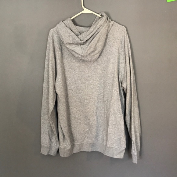 H&M sweatshirt - Picture 3 of 3